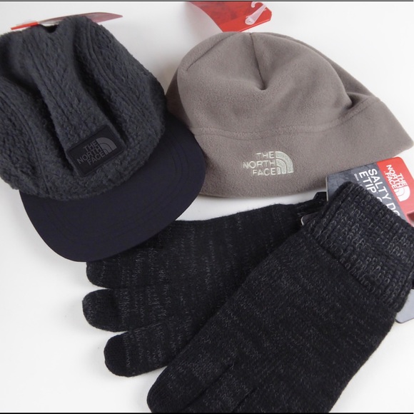 The North Face Accessories North Face Hat Gloves Set Crusher Fleece